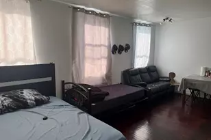 319 E 105th St, New York City, NY 10029 - Photo 3