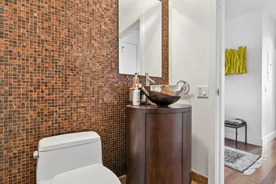 250 E 53rd Street #2801, New York, NY 10022 - Photo 11