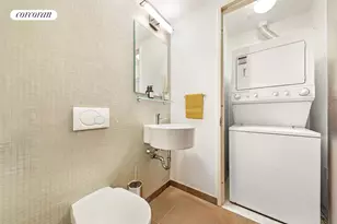 462 W 58th St, New York City, NY 10019 - Photo 9