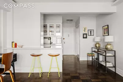 60 E 9th Street #211, New York City, NY 10003 - Photo 3