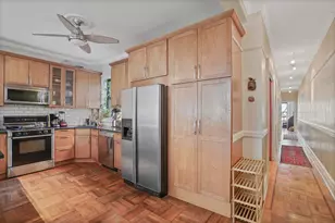 808 8th Ave, Brooklyn, NY 11215 - Photo 5