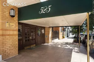 525 E 80th St, New York City, NY 10075 - Photo 11