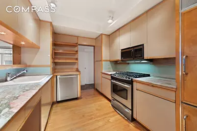 525 E 80th Street #11A, New York City, NY 10075 - Photo 7