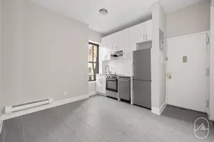 454 W 22nd St, New York City, NY 10011 - Photo 3