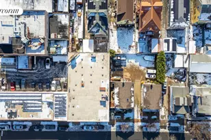 162-12-16 77th Rd, New York City, NY 11366 - Photo 17