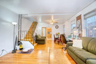 63-10 Saunders St, New York City, NY 11374 - Photo 15