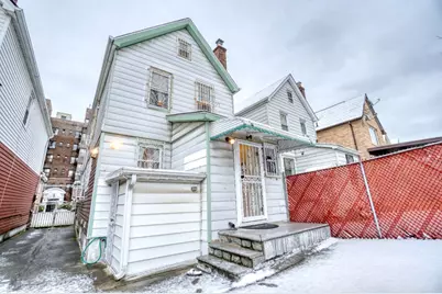 63-10 Saunders Street #HOUSE, New York City, NY 11374 - Photo 9