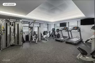 30 Beekman Pl, New York City, NY 10022 - Photo 17