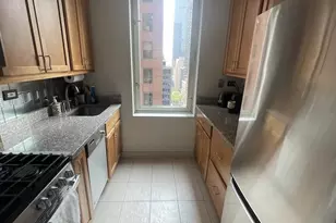 145 E 48th St, New York City, NY 10017 - Photo 9