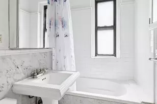 166 E 92nd St, New York, NY 10128 - Photo 5