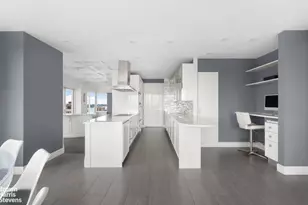 200 E 69th St, New York, NY 10021 - Photo 5