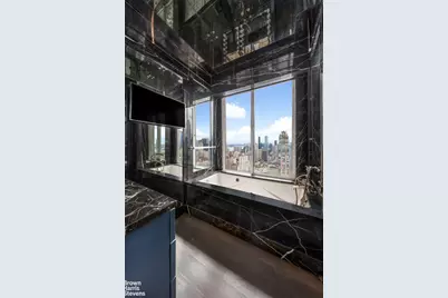 200 E 69th Street #47, New York, NY 10021 - Photo 11