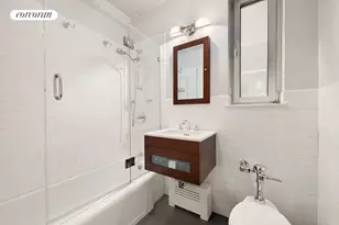 440 E 56th St, New York City, NY 10022 - Photo 11