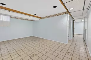 1847 W 9th St, New York City, NY 11223 - Photo 15