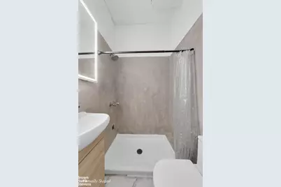 140 W 69th Street #61B, New York, NY 10023 - Photo 5