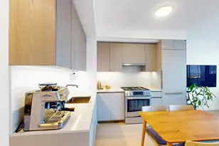 3 Ct Square, New York City, NY 11101 - Photo 1