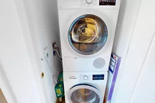 3 Ct Square, New York City, NY 11101 - Photo 9