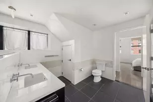 441 E 57th St, New York, NY 10022 - Photo 15