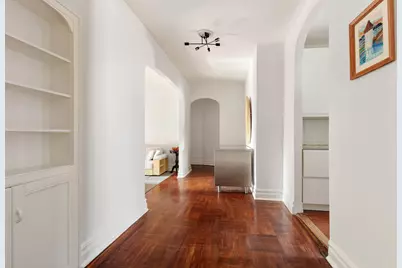 1701 Albemarle Road #E8, New York City, NY 11226 - Photo 9