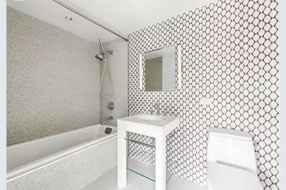 71 Greene Avenue, New York City, NY 11238 - Photo 25