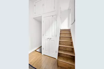 171 W 73rd Street #9, New York City, NY 10023 - Photo 7