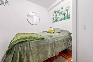 204 W 10th St, New York, NY 10014 - Photo 13