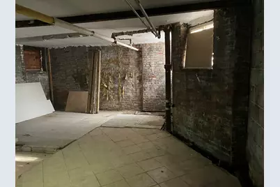 321 Milford Street, New York City, NY 11208 - Photo 17