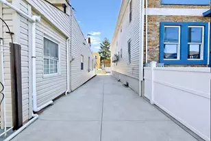 33 Hale Ave, New York City, NY 11208 - Photo 43