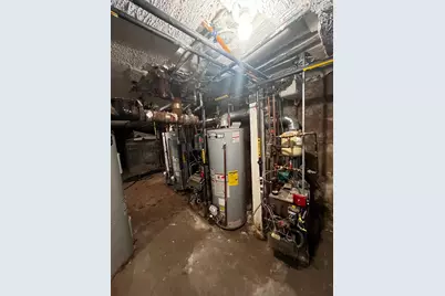 99-02 212th Street, New York City, NY 11429 - Photo 9