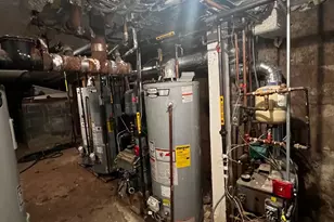 99-02 212th St, New York City, NY 11429 - Photo 9