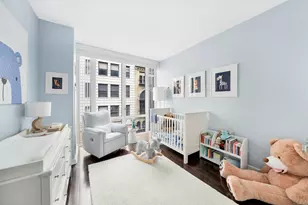 130 W 19th St, New York City, NY 10011 - Photo 5