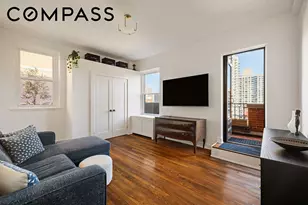 320 E 72nd St, New York City, NY 10021 - Photo 11