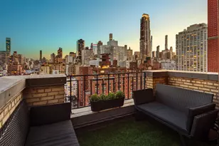 320 E 72nd St, New York City, NY 10021 - Photo 21