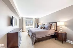 200 E 78th St, New York City, NY 10075 - Photo 5