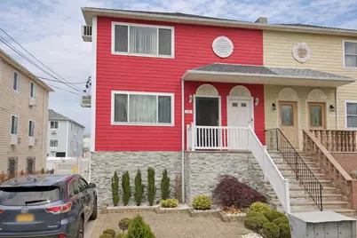 178 Beach 98th Street #3, Rockaway Beach, NY 11694 - Photo 11