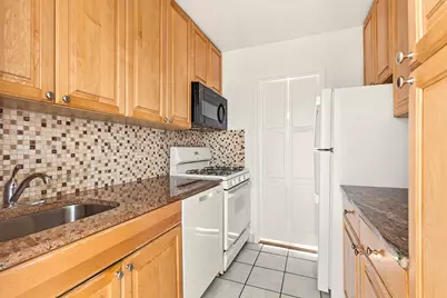 1160 3rd Avenue #10E, New York City, NY 10065 - Photo 5