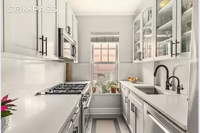 67 Morton Street #6D, New York City, NY 10014 - Photo 5