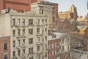 67 Morton St, New York City, NY 10014 - Photo 7