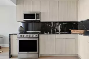 1811 Menahan St, New York City, NY 11385 - Photo 3