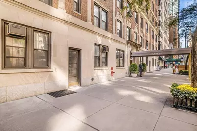 410 E 57th Street #1A, New York City, NY 10022 - Photo 1
