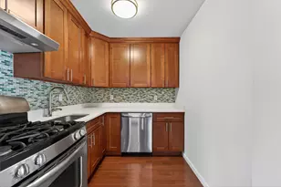 149-06 Northern Blvd, New York City, NY 11354 - Photo 11