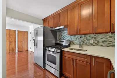 149-06 Northern Boulevard #501, New York City, NY 11354 - Photo 13