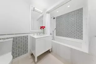 344 W 72nd St, New York City, NY 10023 - Photo 9