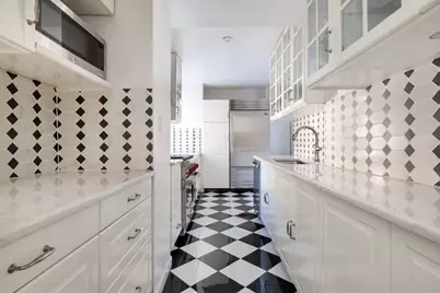 11 E 86th Street #11A, New York City, NY 10028 - Photo 3