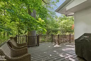 383 W 254th St, New York City, NY 10471 - Photo 63