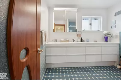 383 W 254th Street, New York City, NY 10471 - Photo 97