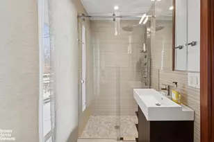 383 W 254th St, New York City, NY 10471 - Photo 57