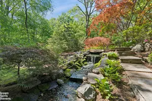 383 W 254th St, New York City, NY 10471 - Photo 13