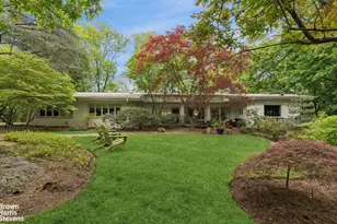 383 W 254th St, New York City, NY 10471 - Photo 5