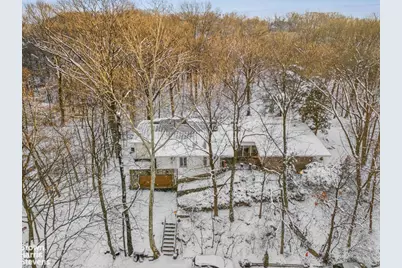 383 W 254th Street, New York City, NY 10471 - Photo 3